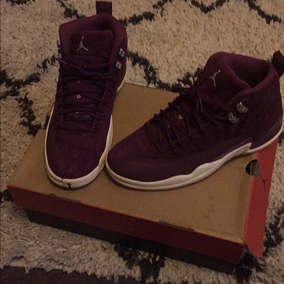 nike air jordan retro 12 bordeaux
